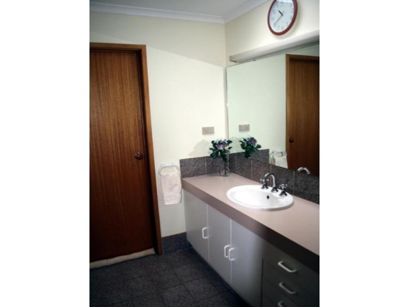 30 Grand Junction Road, Yass NSW 2582
