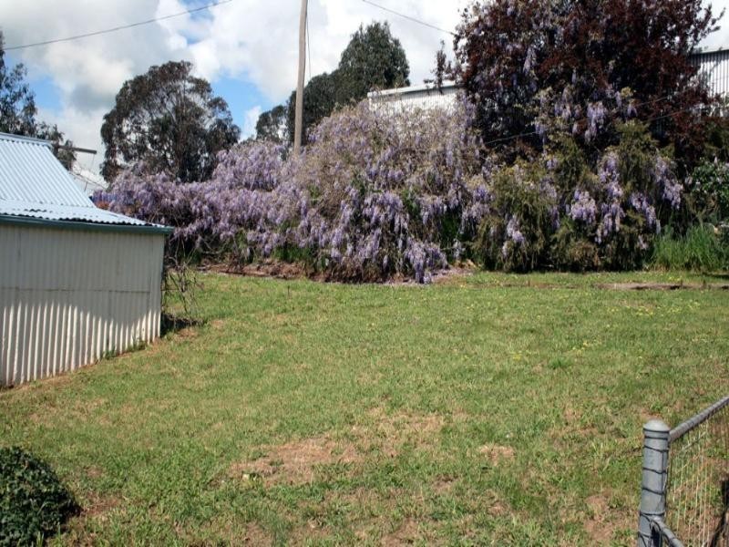 81 Shaw Street, Yass NSW 2582