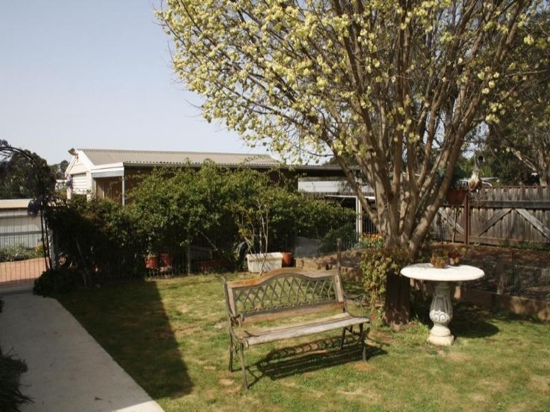 14 MacDonald Street, Yass NSW 2582