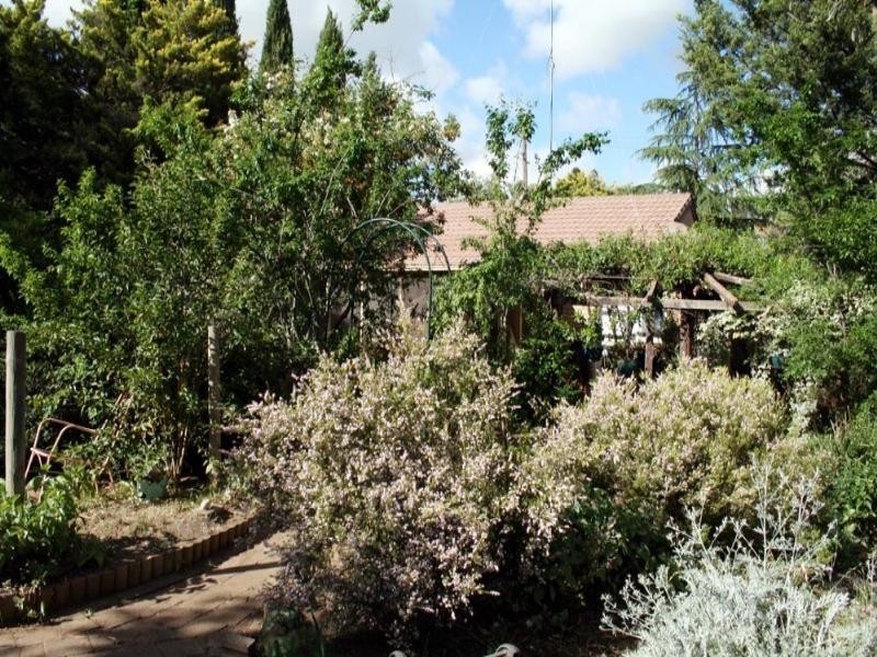 8 Dutton Street, Yass NSW 2582