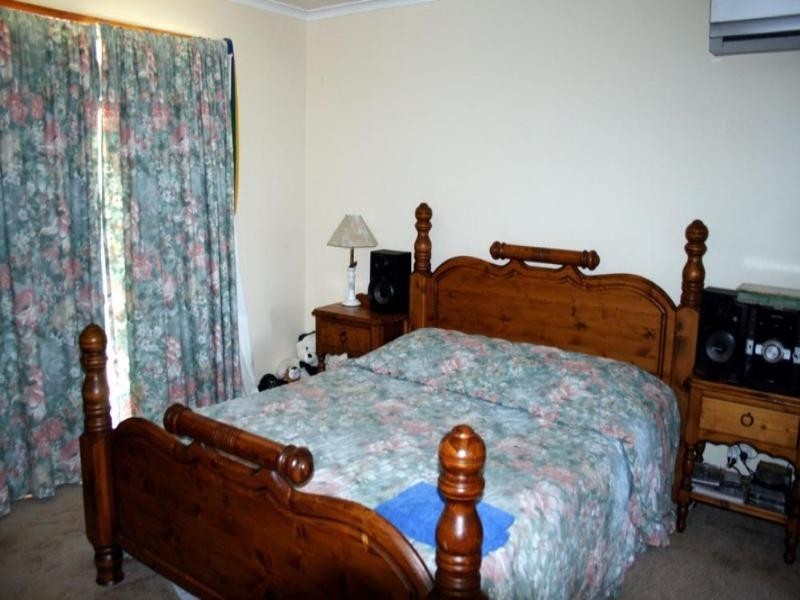 182 Rossi Street, Yass NSW 2582