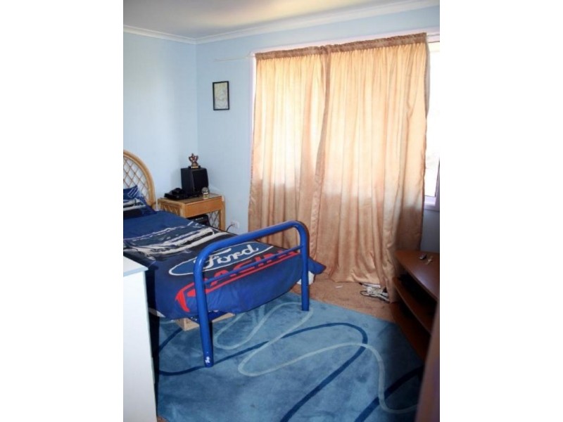 182 Rossi Street, Yass NSW 2582