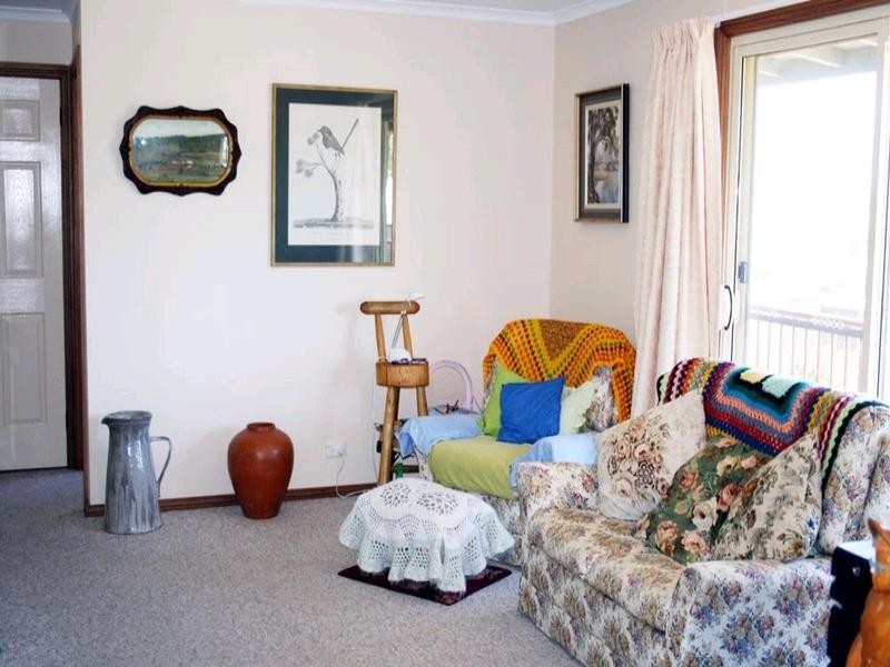 131B Rossi Street, Yass NSW 2582