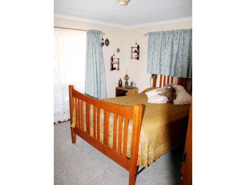 131B Rossi Street, Yass NSW 2582