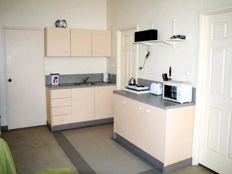 25 Camden Street, Binalong NSW 2584