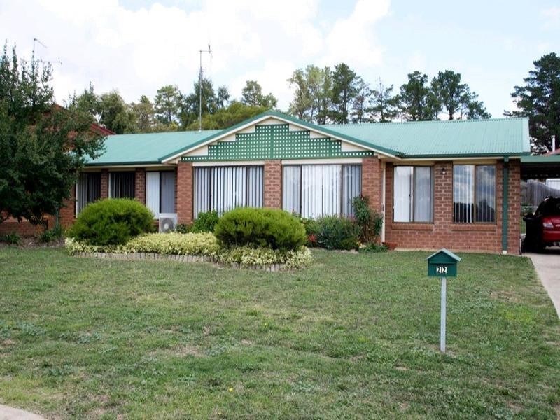 22 Shantalla Crescent, Yass NSW 2582