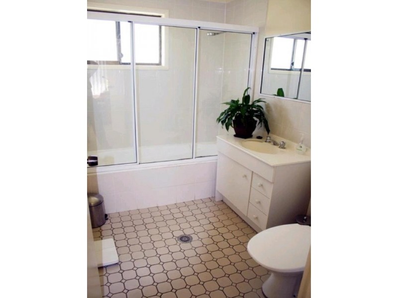 22 Shantalla Crescent, Yass NSW 2582