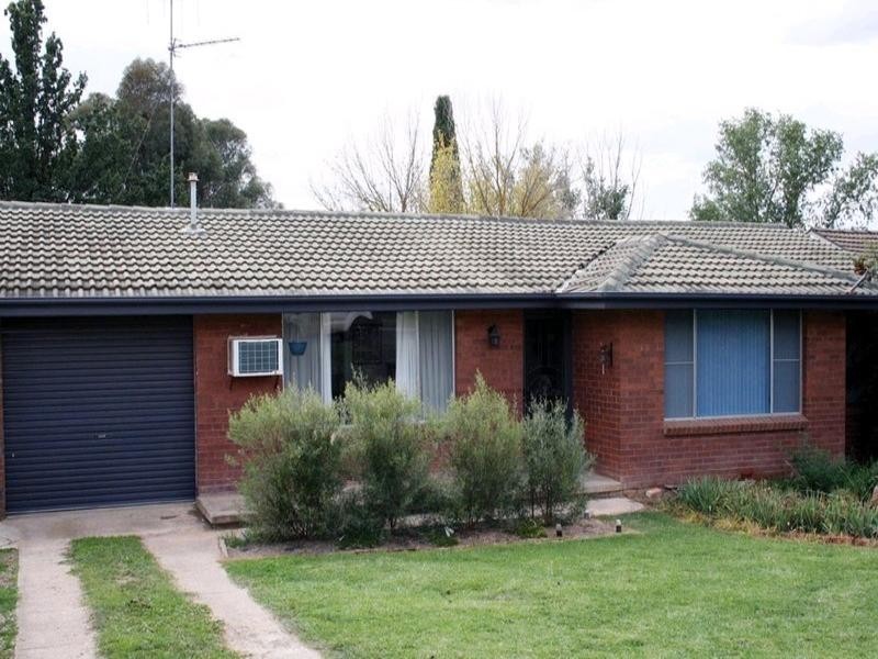 119 Rossi Street, Yass NSW 2582
