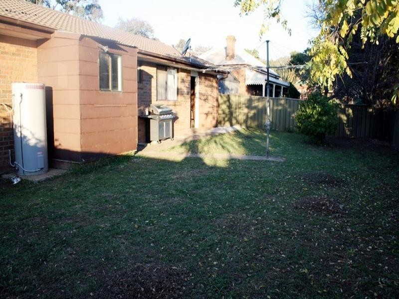15a Plunkett Street, Yass NSW 2582