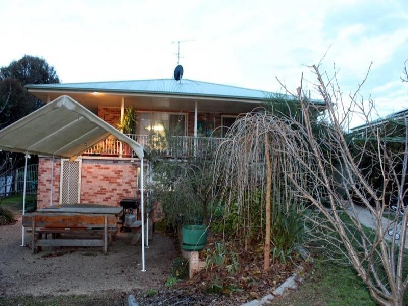 101 Shaw Street, Yass NSW 2582