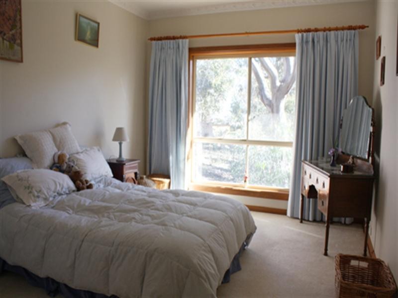 30 Taylor Place, Queanbeyan NSW 2620