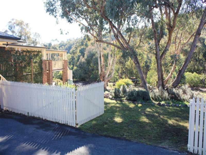30 Taylor Place, Queanbeyan NSW 2620