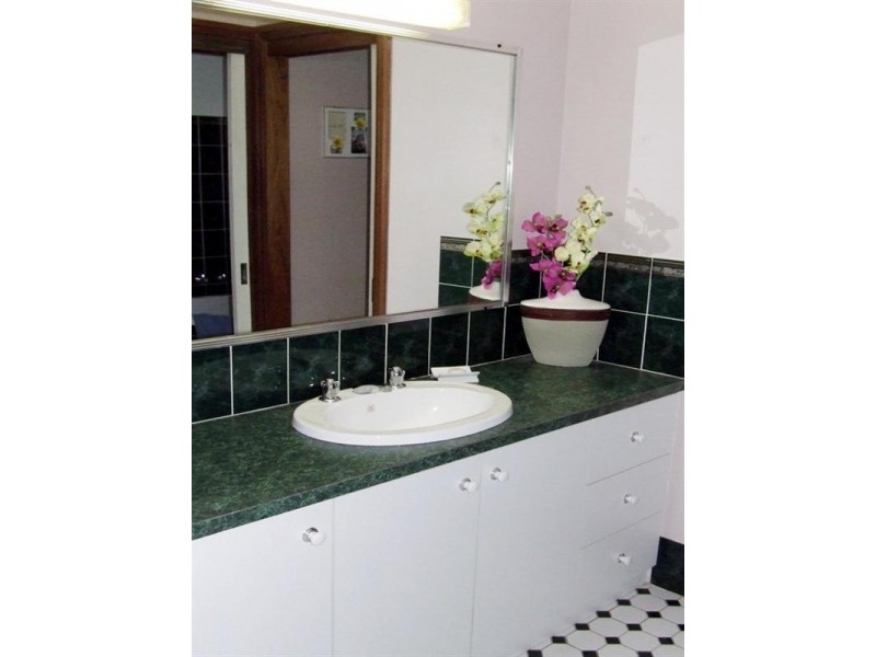 365 Fairy Hole Road, Yass NSW 2582