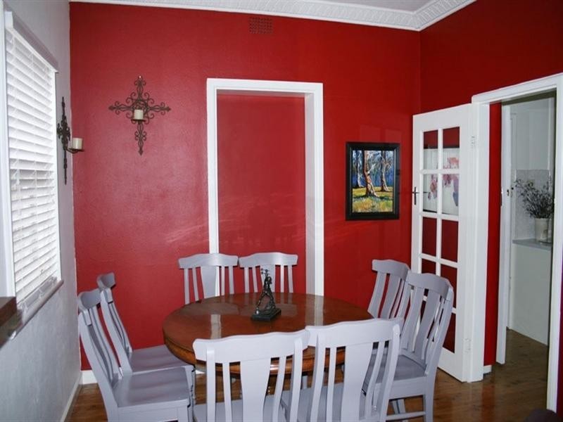 14 Rossi Street, Yass NSW 2582