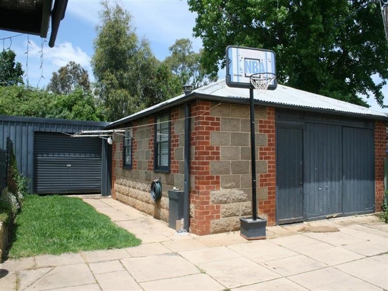 14 Rossi Street, Yass NSW 2582