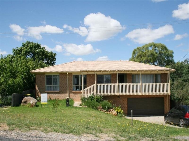 55 Orion Street, Yass NSW 2582