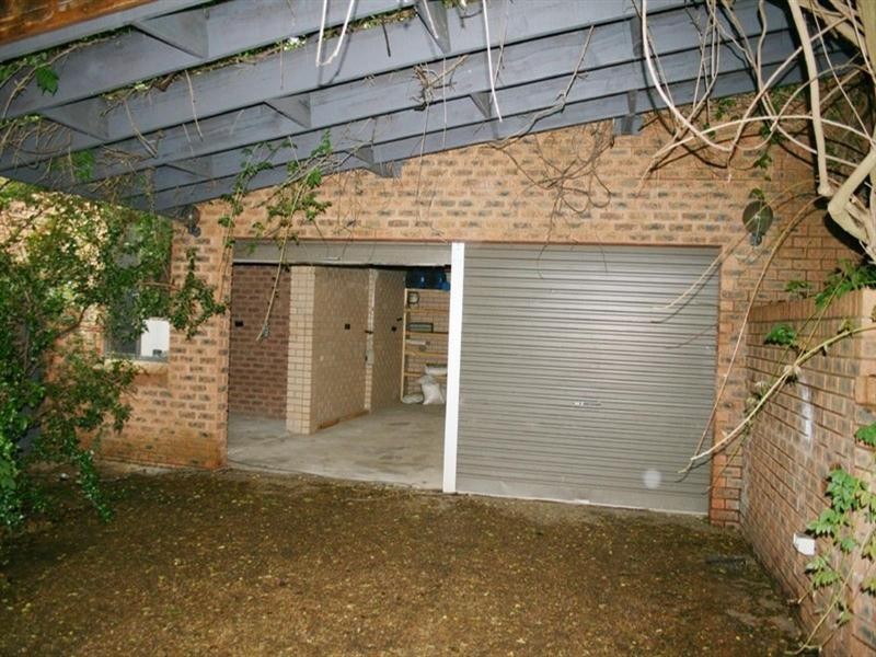 10a Demestre Street, Yass NSW 2582