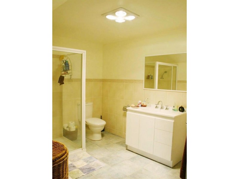 8a Shearsby Crescent, Yass NSW 2582