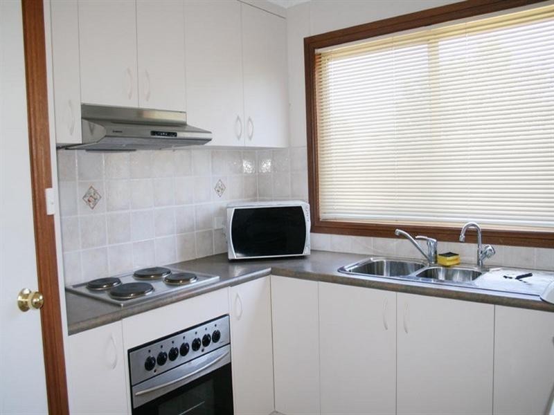 13 Monteagle Street, Binalong NSW 2584