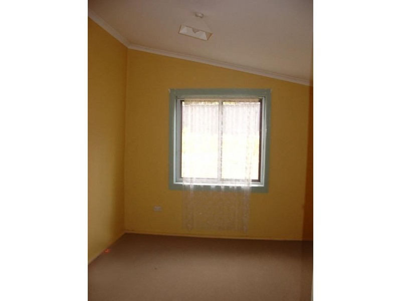 85 Rossi Street, Yass NSW 2582