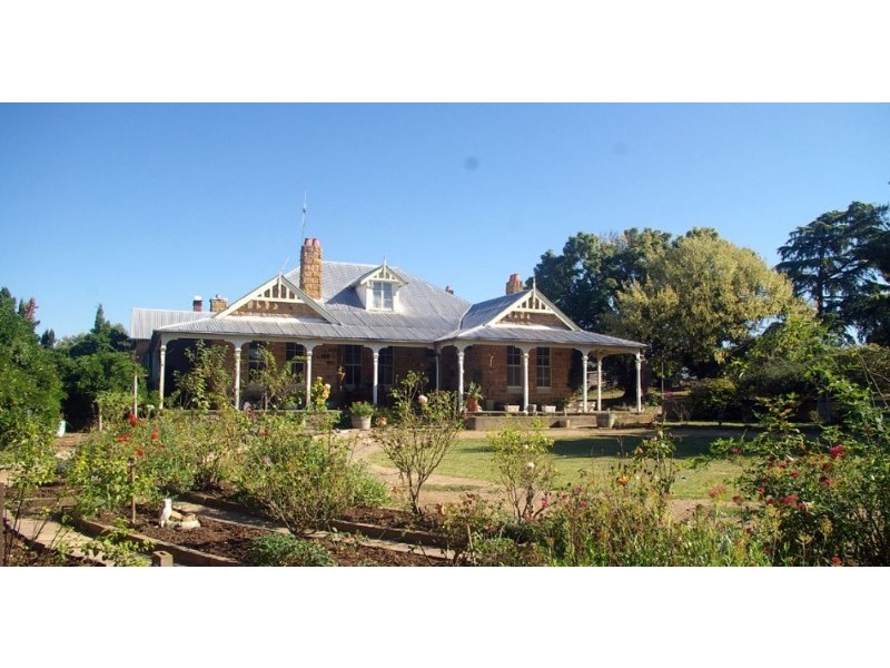 196 Yass Valley Way, Yass NSW 2582