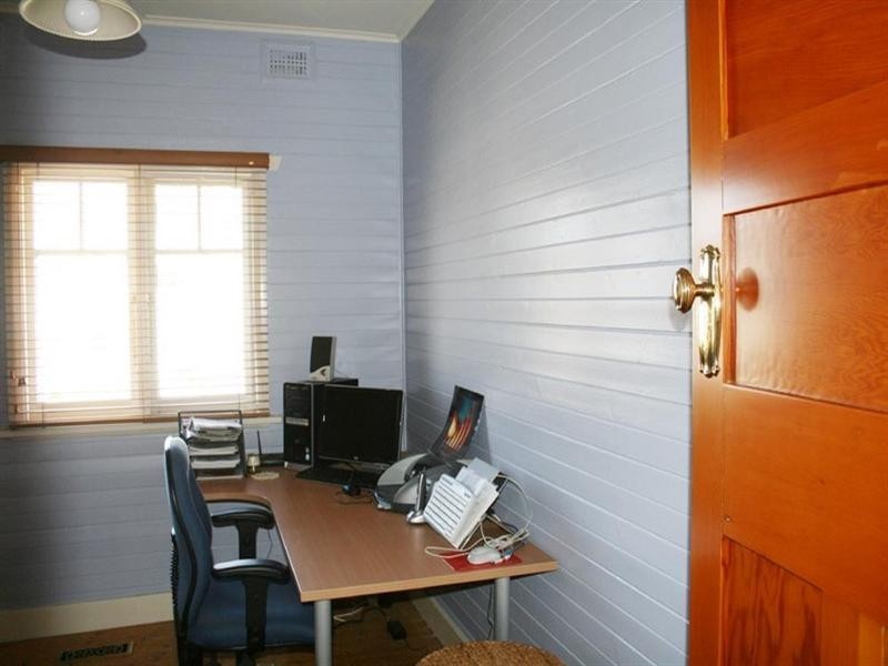 6 Shaw Street, Yass NSW 2582