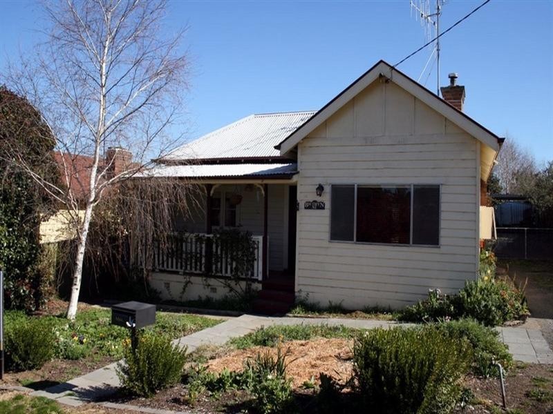 23 Browne Street, Yass NSW 2582