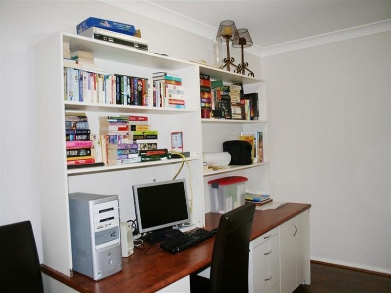 4 Clifton Place, Yass NSW 2582