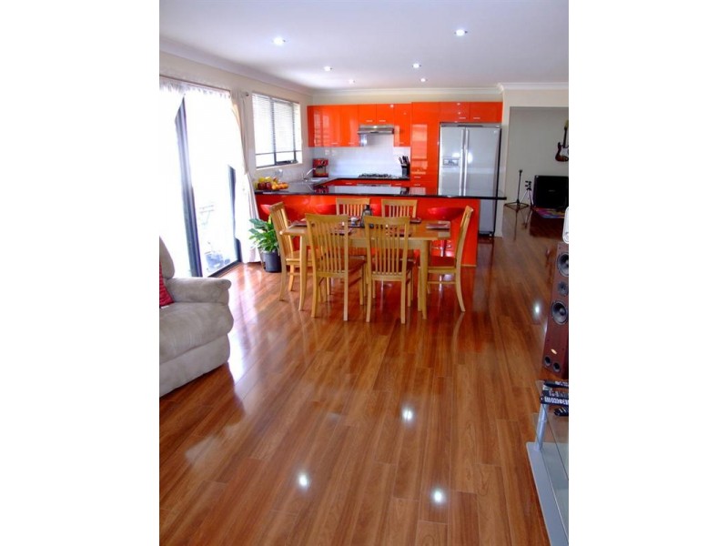 6 Settlers Court, Yass NSW 2582