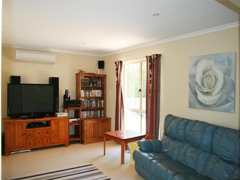 6 Brennan Street, Yass NSW 2582