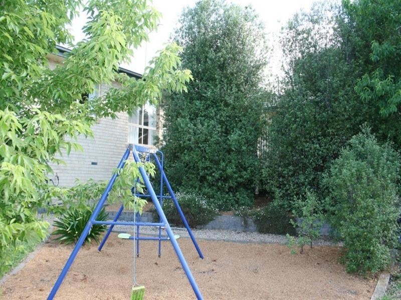 6 Brennan Street, Yass NSW 2582