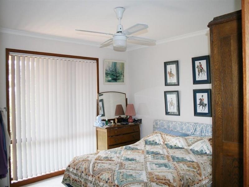 8 Stubbs Place, Yass NSW 2582