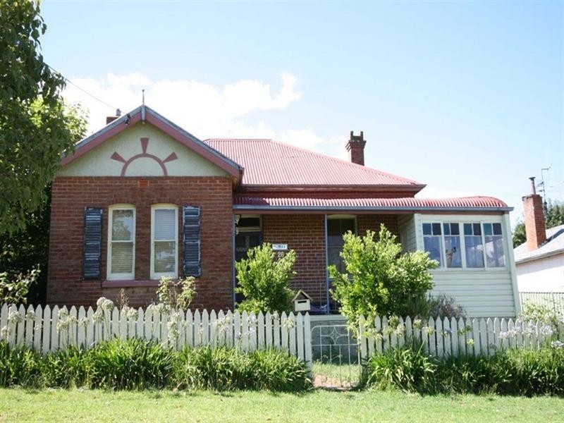 26 Lead Street, Yass NSW 2582
