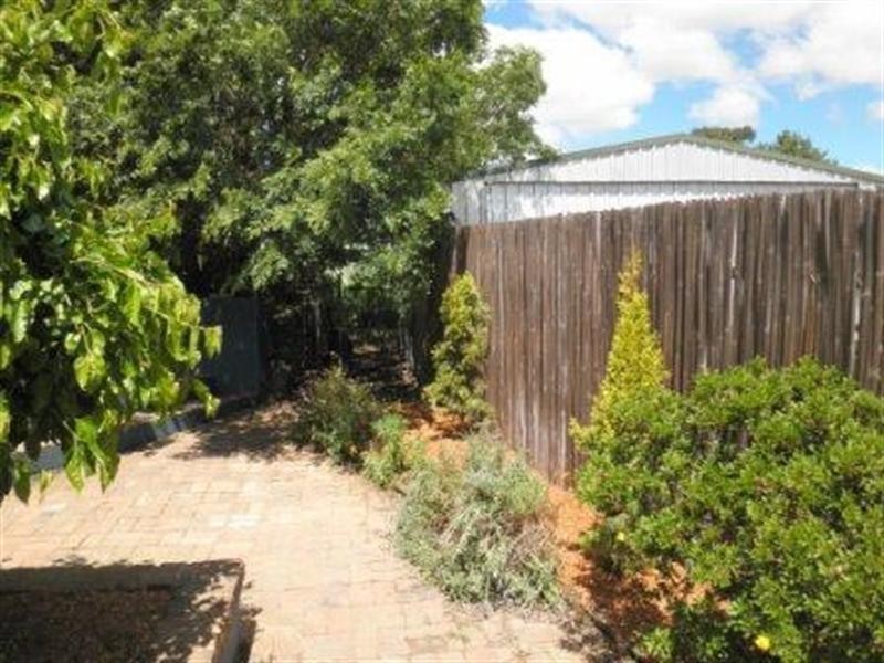 26 Lead Street, Yass NSW 2582