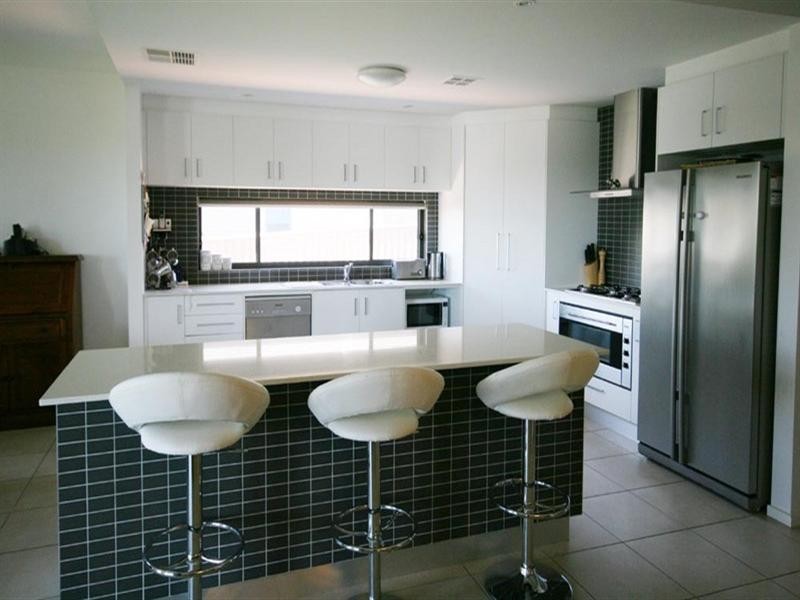 9 Wilson Place, Yass NSW 2582