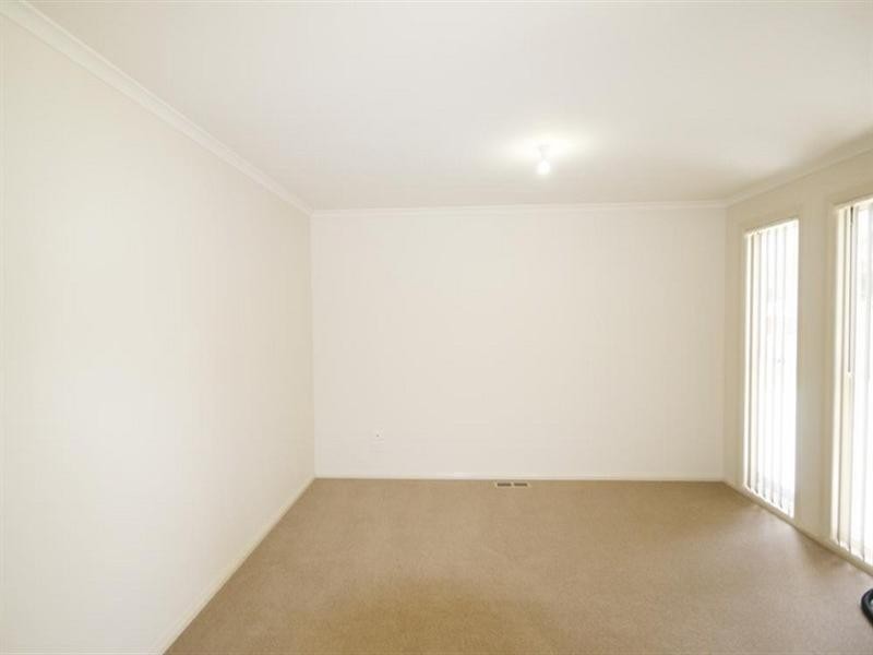 36 Hume Street, Yass NSW 2582