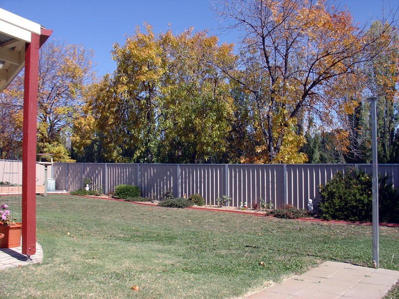 1 Merriman Drive, Yass NSW 2582