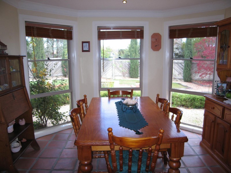 32 Elmslea Drive, Bungendore NSW 2621