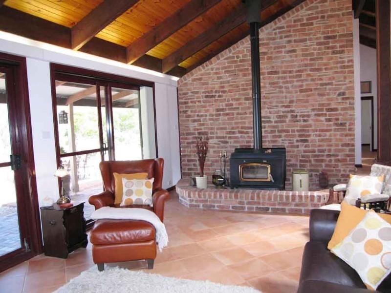 61 Majors Close, Wamboin NSW 2620