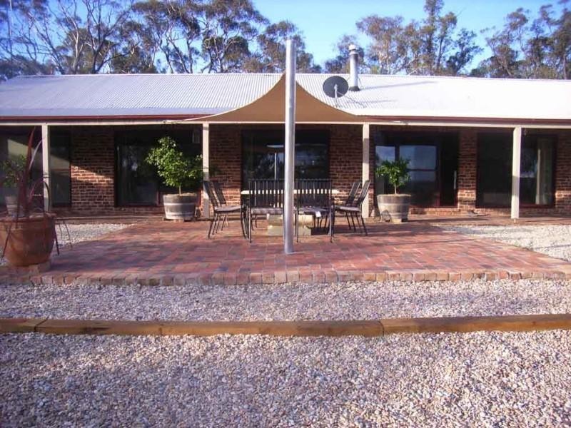 61 Majors Close, Wamboin NSW 2620