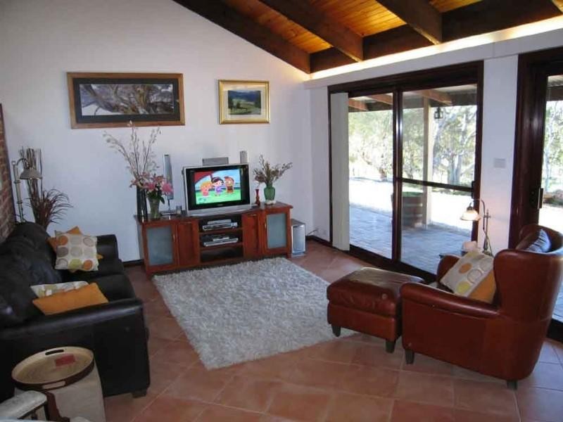 61 Majors Close, Wamboin NSW 2620