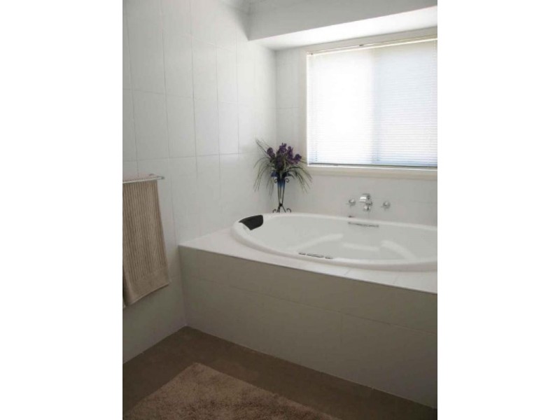 35 Hyland Drive, Bungendore NSW 2621