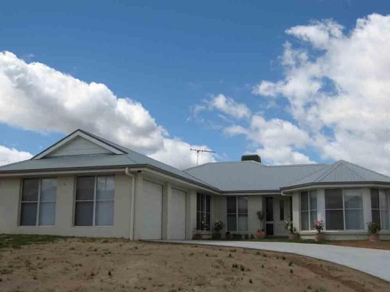 26 Larmer Street, Bungendore NSW 2621