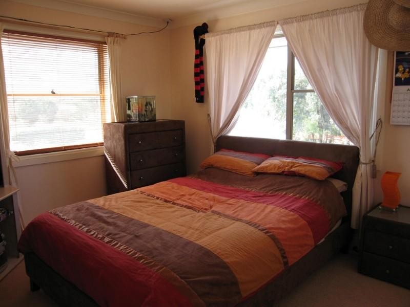 32 Elmslea Drive, Bungendore NSW 2621