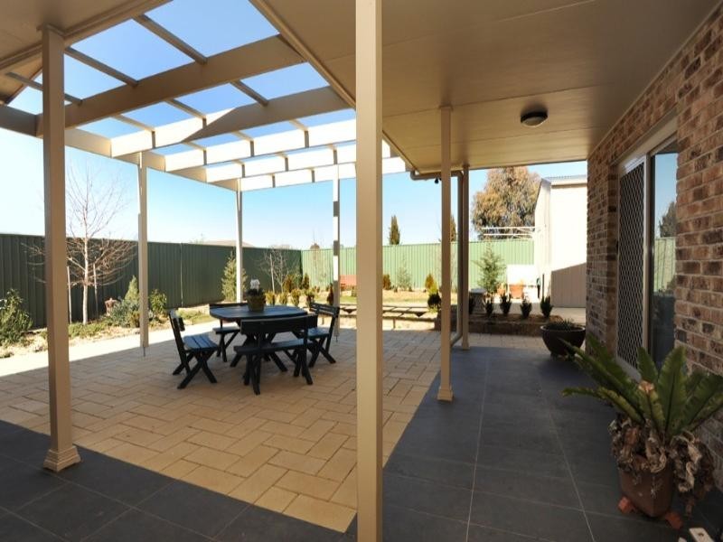 56 Day Circuit, Bungendore NSW 2621