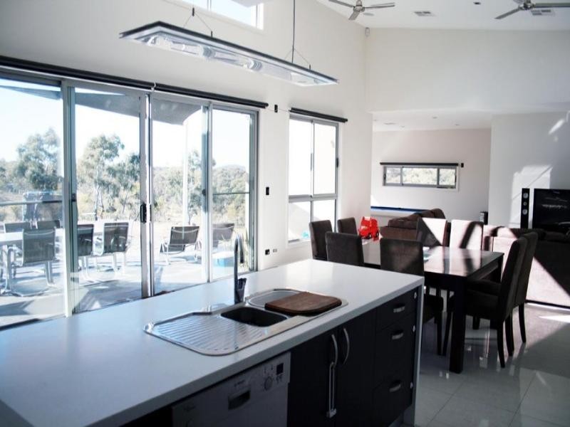 379 Denley Drive, Wamboin NSW 2620