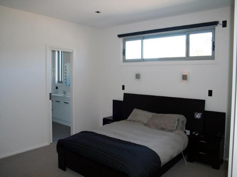 379 Denley Drive, Wamboin NSW 2620