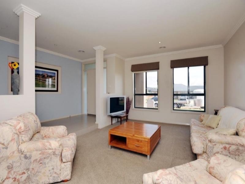 49 McCusker Drive, Bungendore NSW 2621