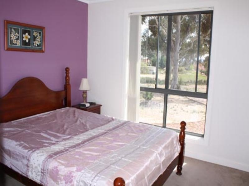 18 Collingwood Close, Bungendore NSW 2621