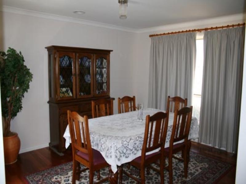 8 Shanahan Street, Bungendore NSW 2621